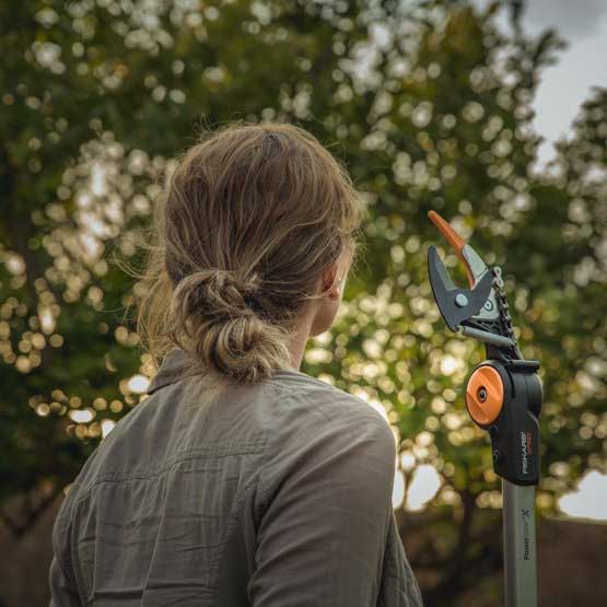 FISKARS vrtni sjekač UPX82 1023625 - Slika 4