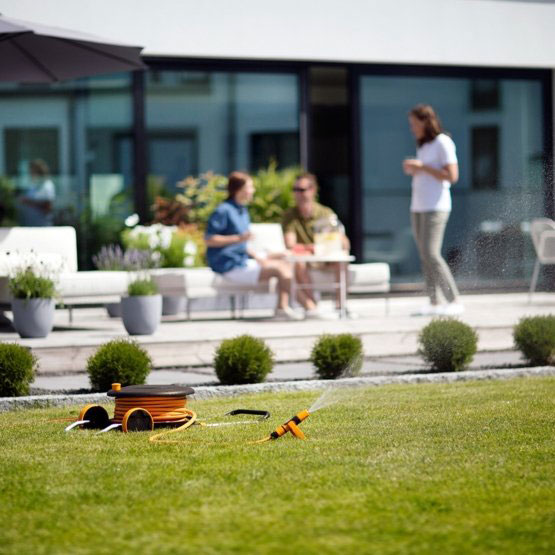 FISKARS vrtno crijevo u kolutu s kolicima M, 13mm, 1/2", 20m 1023643 - Slika 4