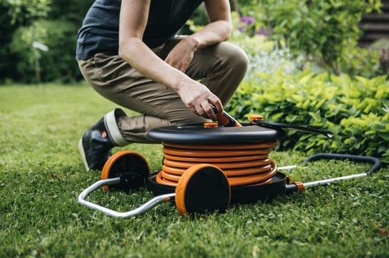 FISKARS vrtno crijevo u kolutu s kolicima M, 13mm, 1/2", 20m 1023643 - Slika 6