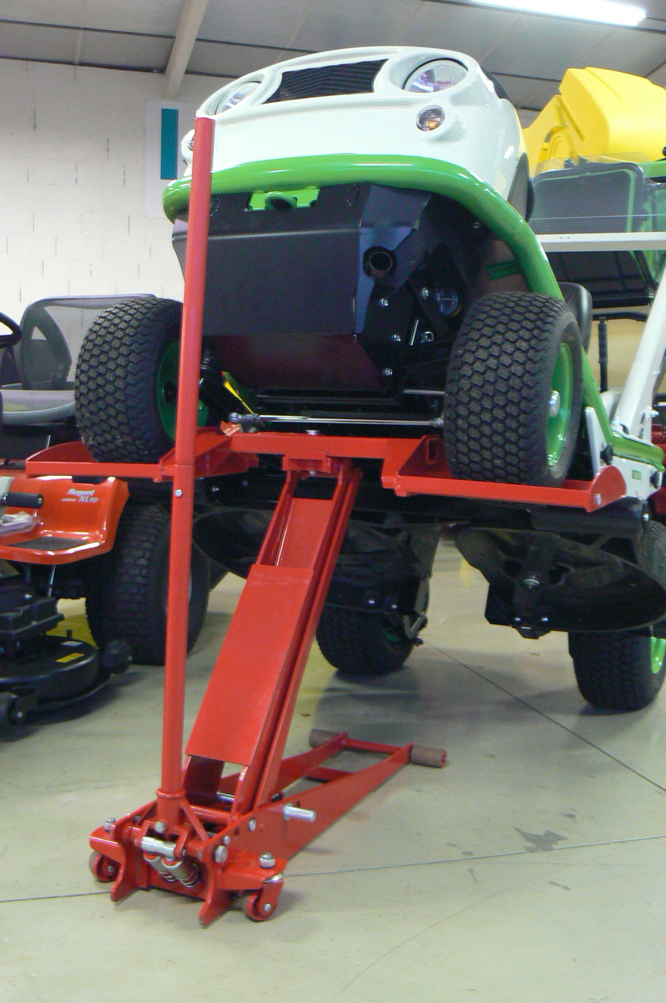 CLIPLIFT dizalica za traktorsku kosilicu 800kg Pro 019500 - Slika 9