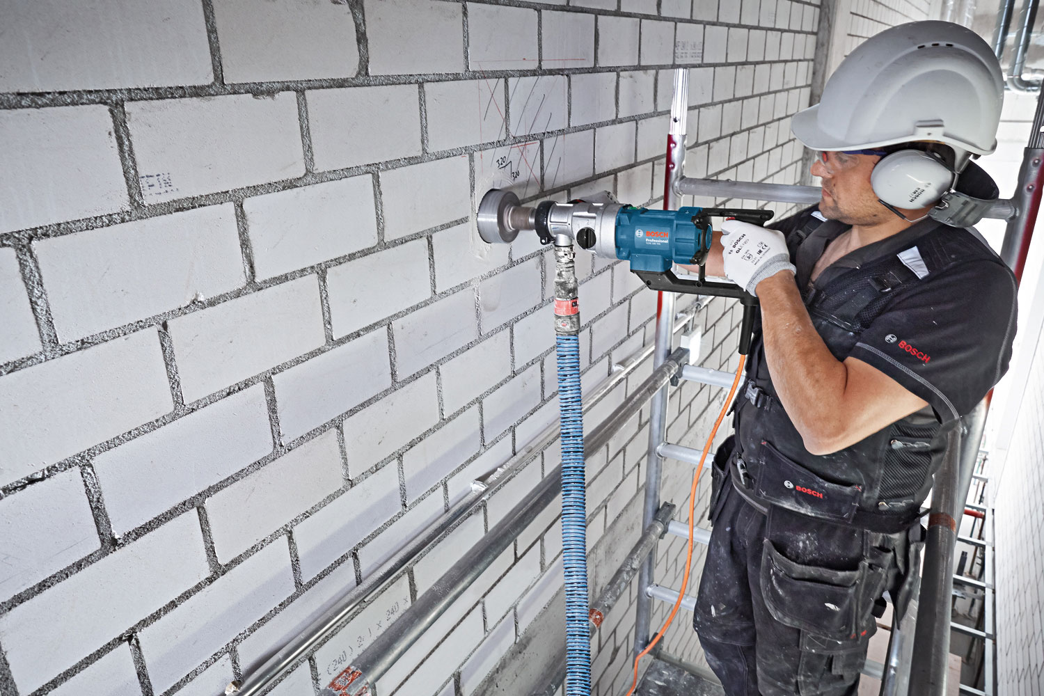 BOSCH dijamantna bušilica GDB 180 WE - Slika 3