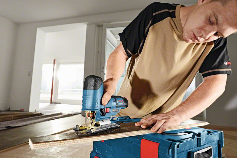 BOSCH aku ubodna pila GST 12V-70 2xAku 12V 3,0Ah L-Boxx - Slika 2