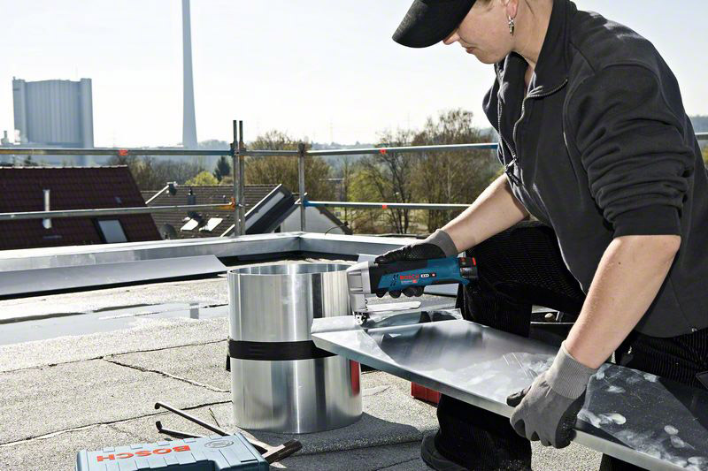 BOSCH aku škare za lim GSC 12V-13 12V bez baterije - Slika 2