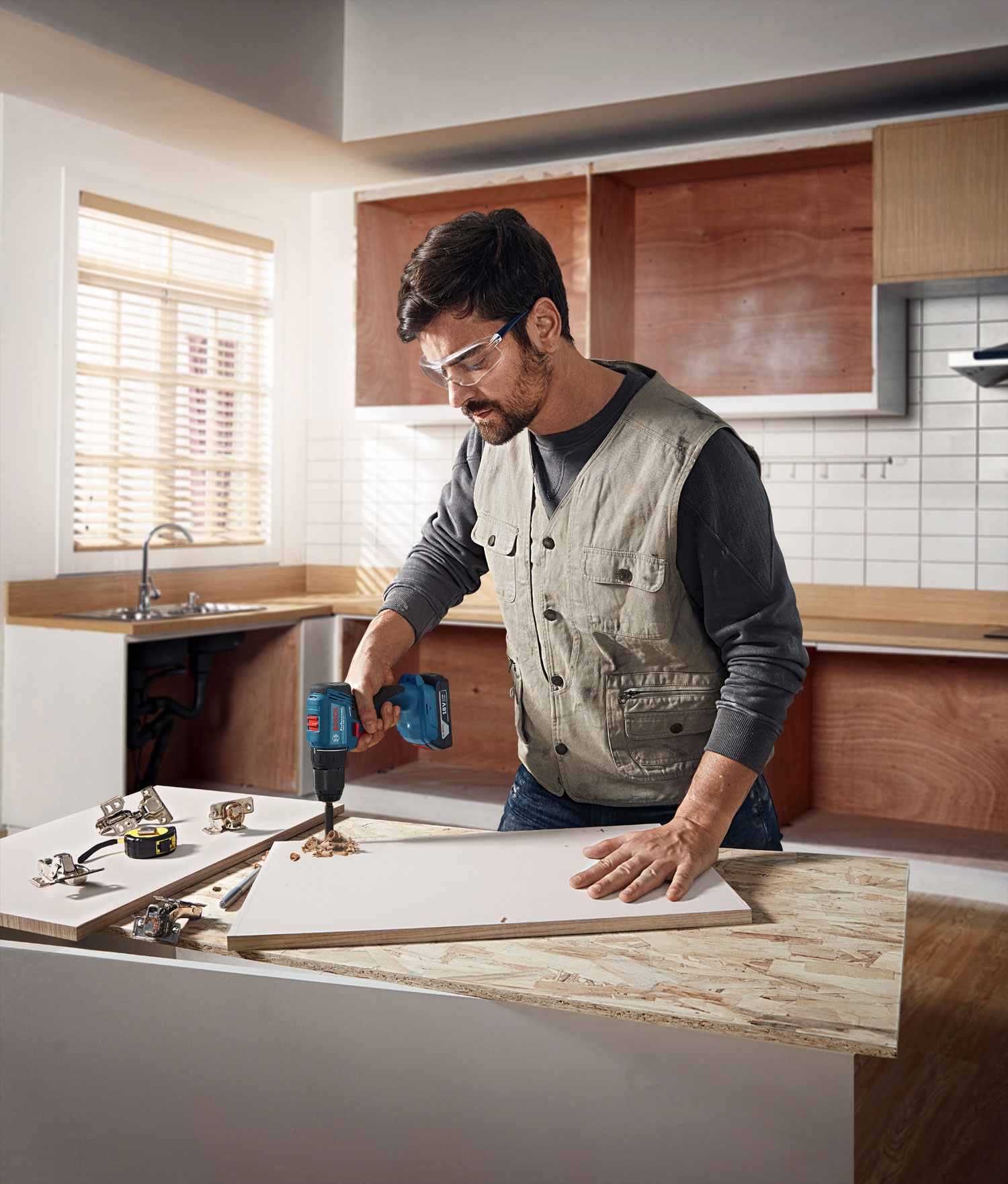 BOSCH aku udarna bušilica-izvijač GSB 185-Li 2xAku 18V 2,0Ah kovčeg - Slika 3