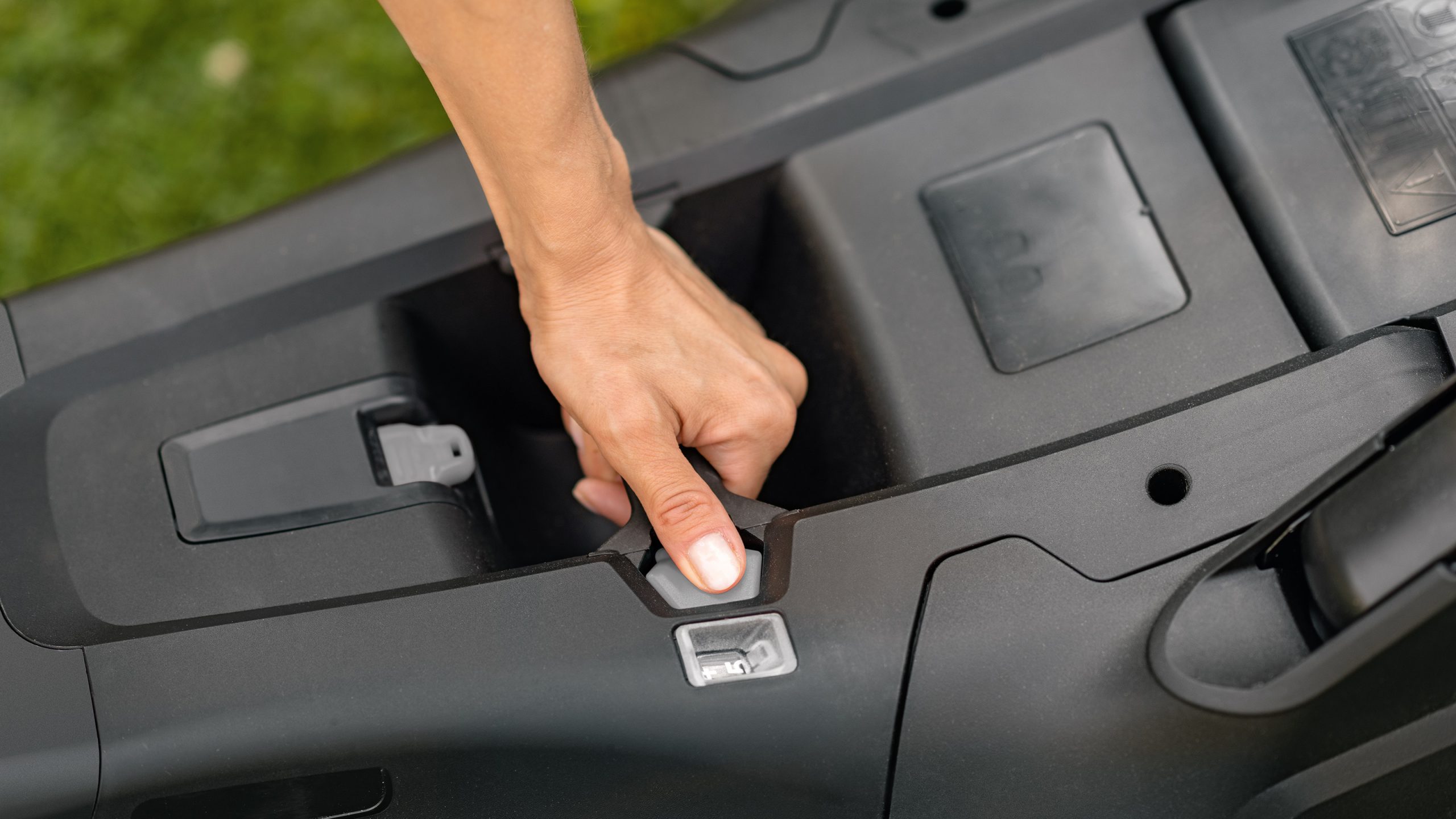 BOSCH aku kosilica za travu AdvancedRotak 36-650 36V 4,0Ah - Slika 6