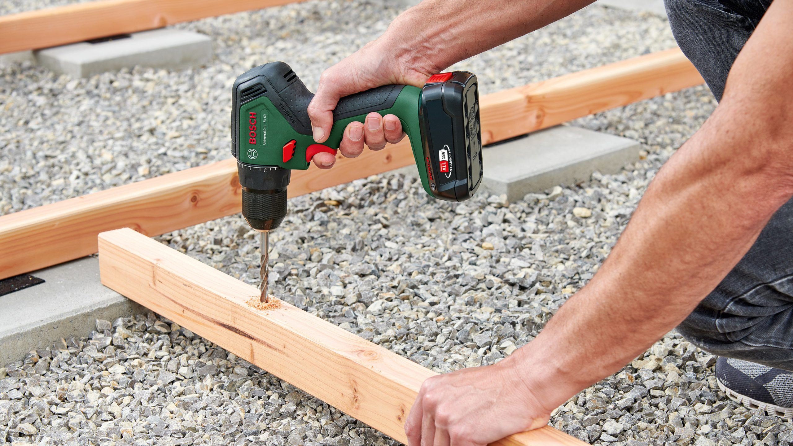 BOSCH aku bušilica-odvijač UniversalDrill 18V-60 18V 2,0Ah kovčeg - Slika 11