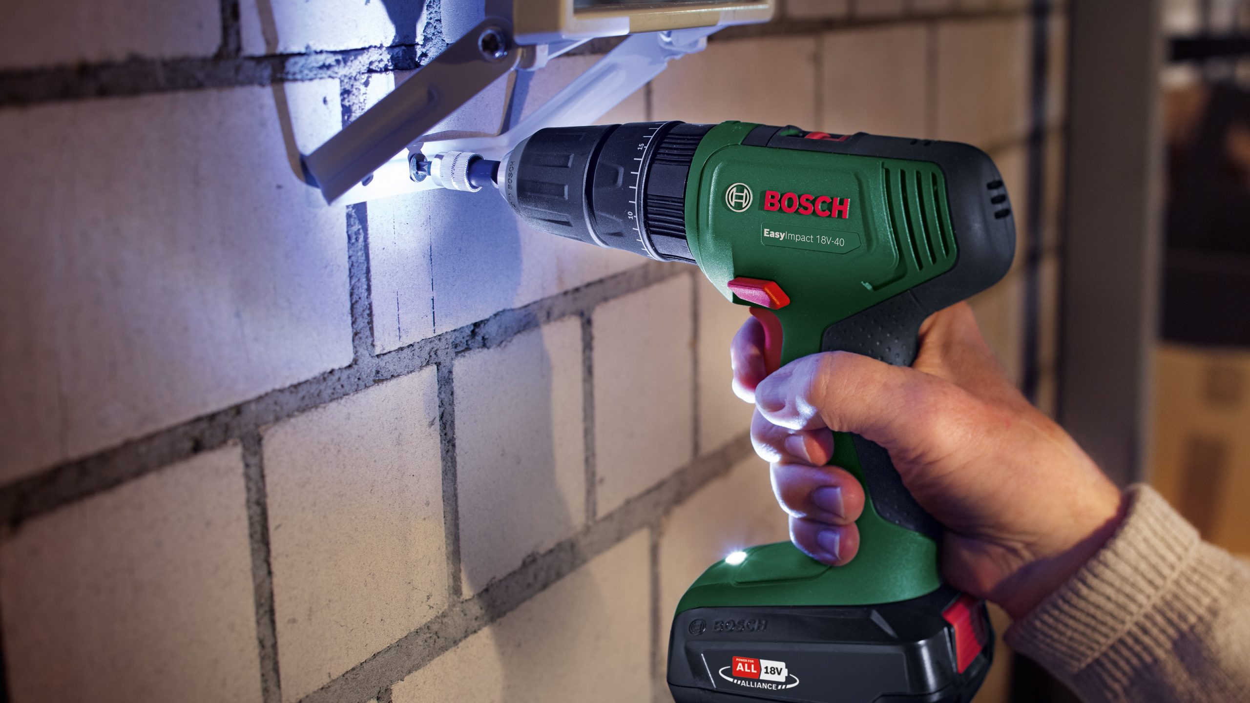 BOSCH aku udarna bušilica-izvijač EasyImpact 18V-40 18V 1,5Ah kovčeg - Slika 6