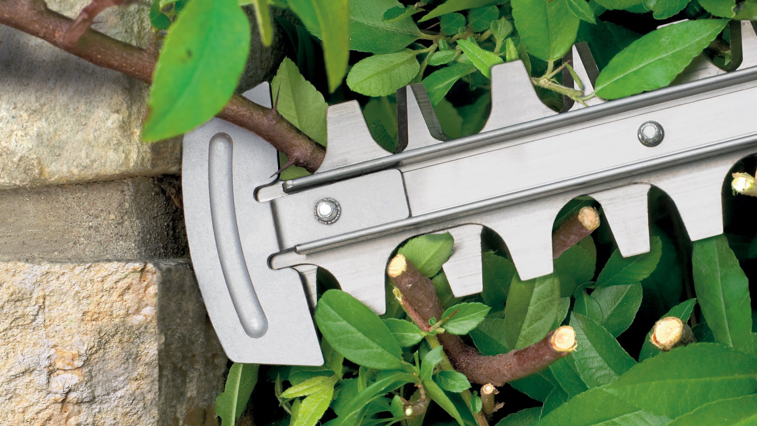 BOSCH aku škare za živicu EasyHedgeCut 18V-52-13 18V 2,0Ah - Slika 10