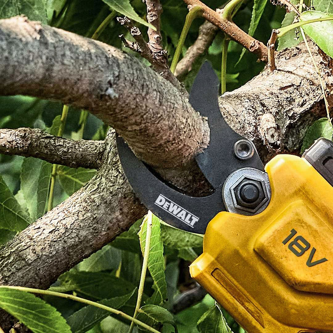 DEWALT aku škare za grane DCMPP568N-XJ XR 18V bez baterije - Slika 5
