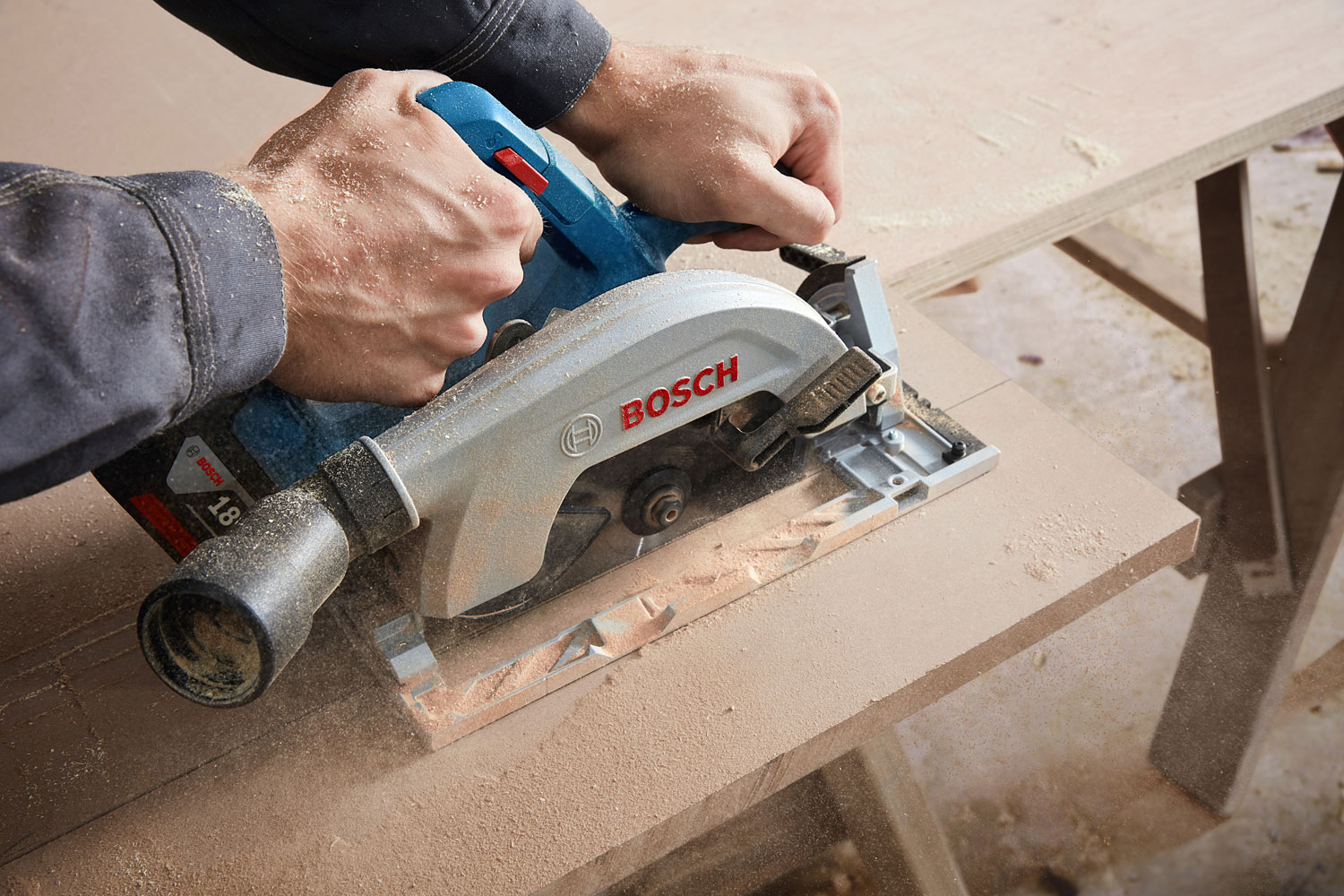 BOSCH aku ručna kružna pila GKS 185-LI 18V bez baterije - Slika 2