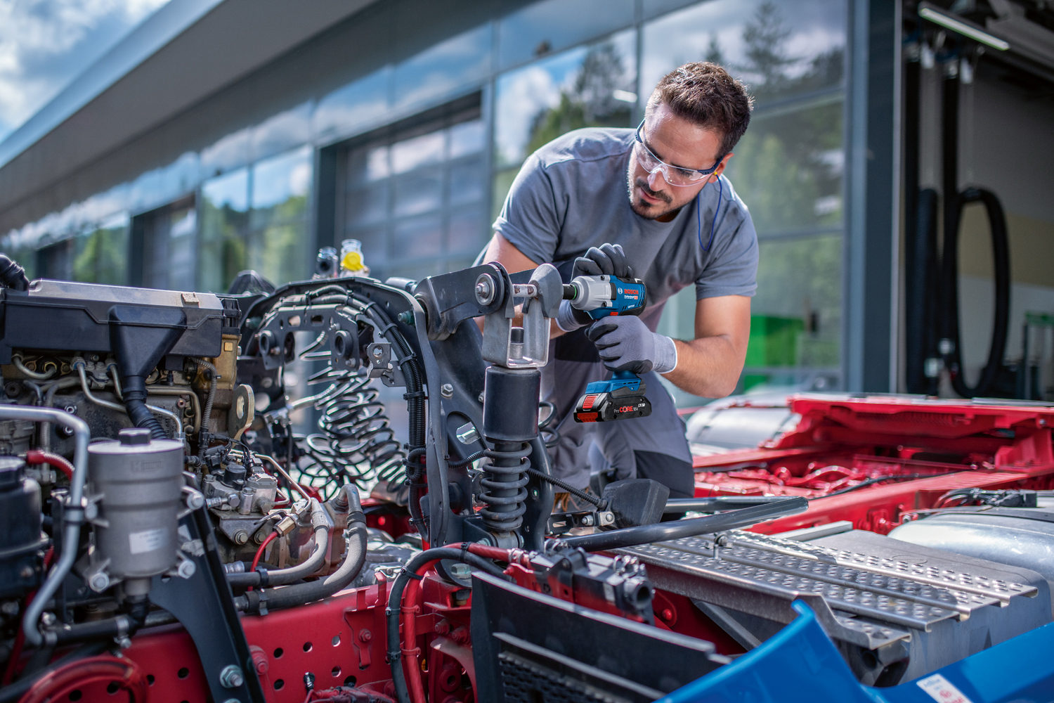 BOSCH aku udarni odvijač GDS 18V-450 PC 2xAku 18V 4,0Ah L-Boxx - Slika 3