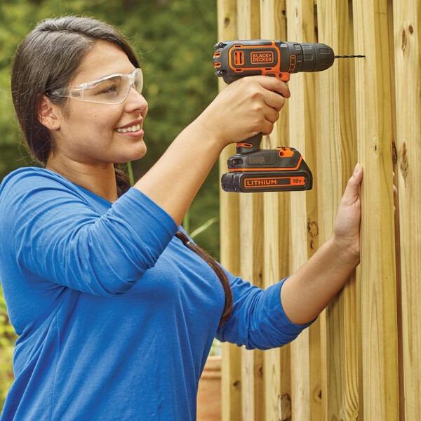 BLACK&DECKER aku udarna bušilica-odvijač BDCDC18BAFC-QW 2xAku 18V 1,5Ah + 80 dj. set pribora - Slika 3