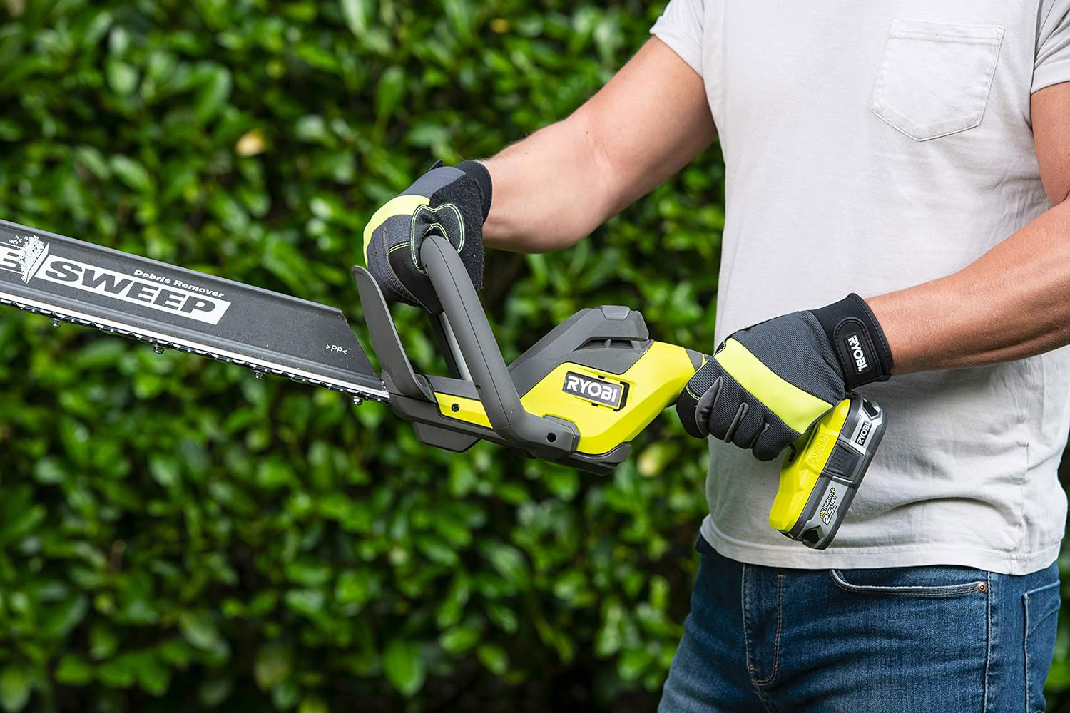 RYOBI aku škare za živicu RY18HT55A-140 18V 4,0Ah - Slika 2