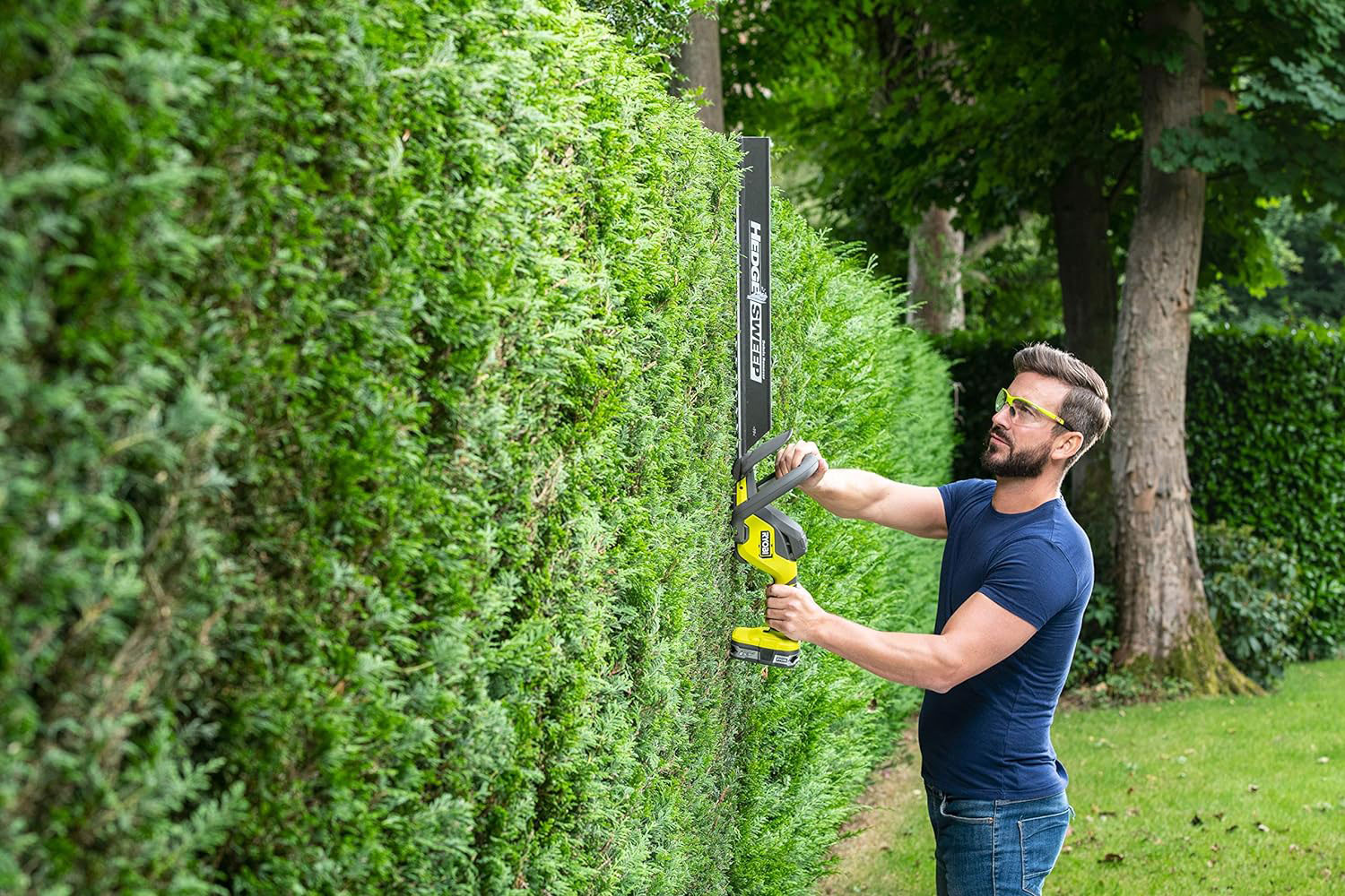 RYOBI aku škare za živicu RY18HT55A-140 18V 4,0Ah - Slika 5