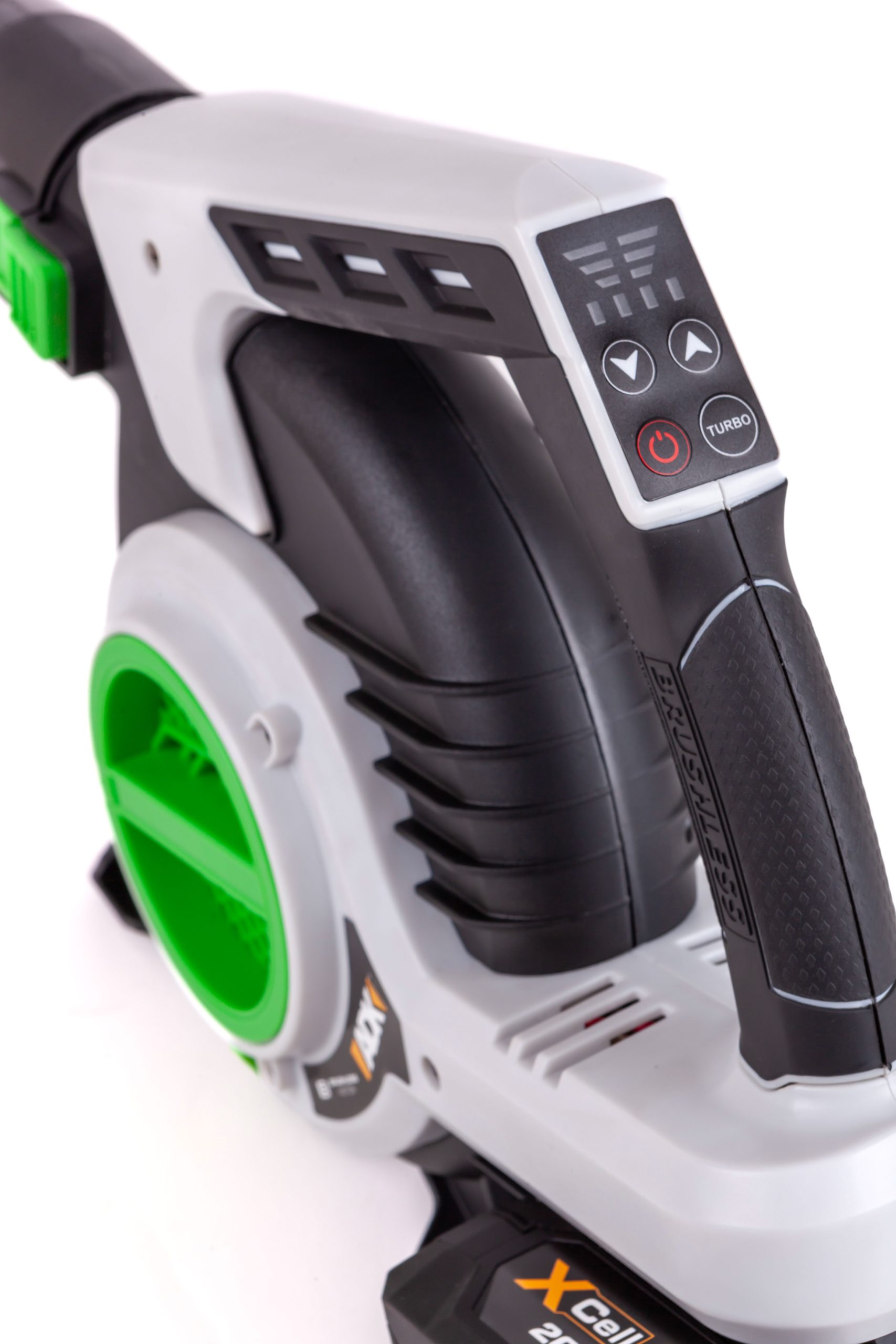 ADK aku puhač-usisavač-drobilica za lišće SF8A512 Xcell 2xAku 20+20V 4,0Ah - Slika 5