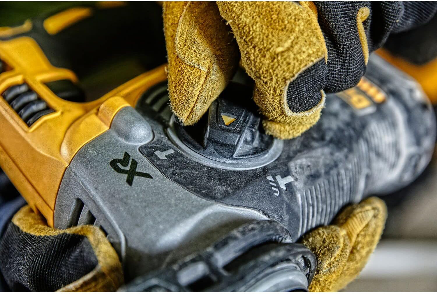 DEWALT aku bušaći čekić DCH274N-XJ XR 18V bez baterije - Slika 3