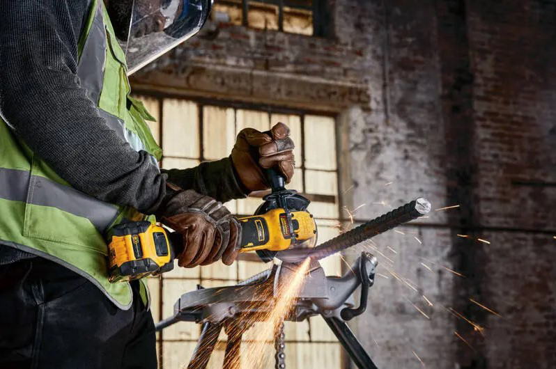 DEWALT aku kutna brusilica DCG409VSN-XJ XR 18V bez baterije - Slika 2