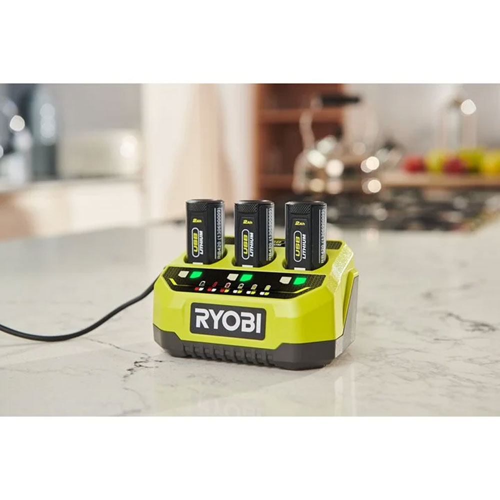 RYOBI brzi punjač akumulatora trostruki 4V RC43P - Slika 2