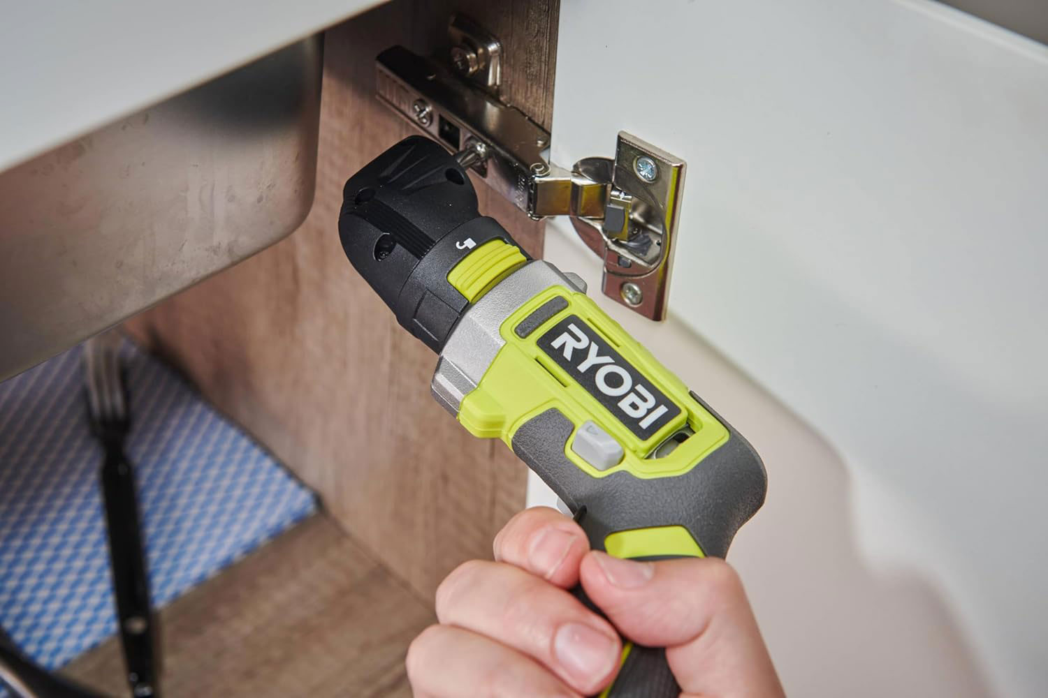 RYOBI aku odvijač RSD4-120TA2 4V 2,0Ah + 10 bitova - Slika 4