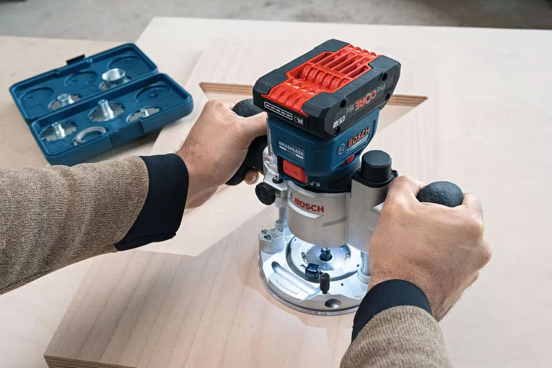 BOSCH aku glodalica za rubove GKF 18V-8 18V bez baterije kovčeg + pribor - Slika 6
