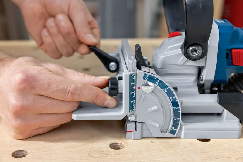 BOSCH aku glodalica za utore GFF 18V-22 bez baterije - Slika 5