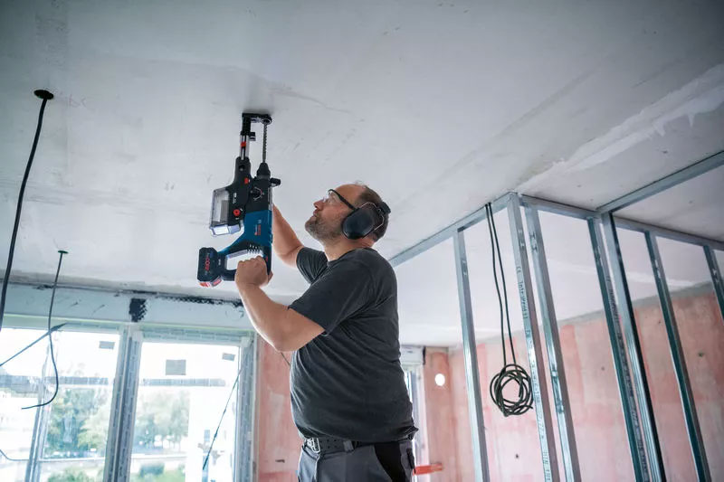 BOSCH aku bušaći čekić GBH 18V-28 D bez baterije - Slika 2