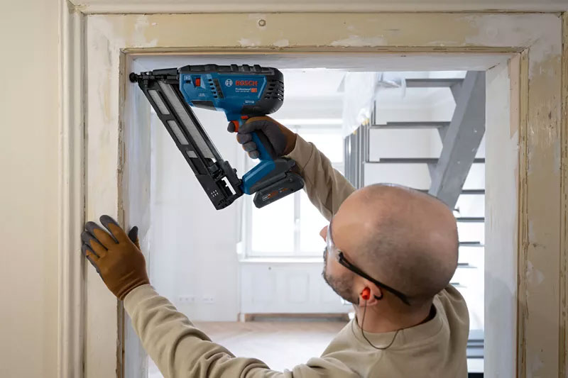 BOSCH aku pištolj za čavle GNH 18V-64 MD 18V bez baterije L-Boxx - Slika 4