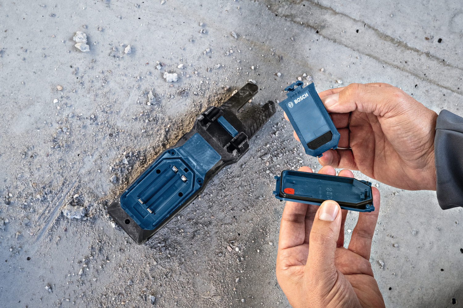 BOSCH ispitivač napona strujni GFM 1000-15 - Slika 3