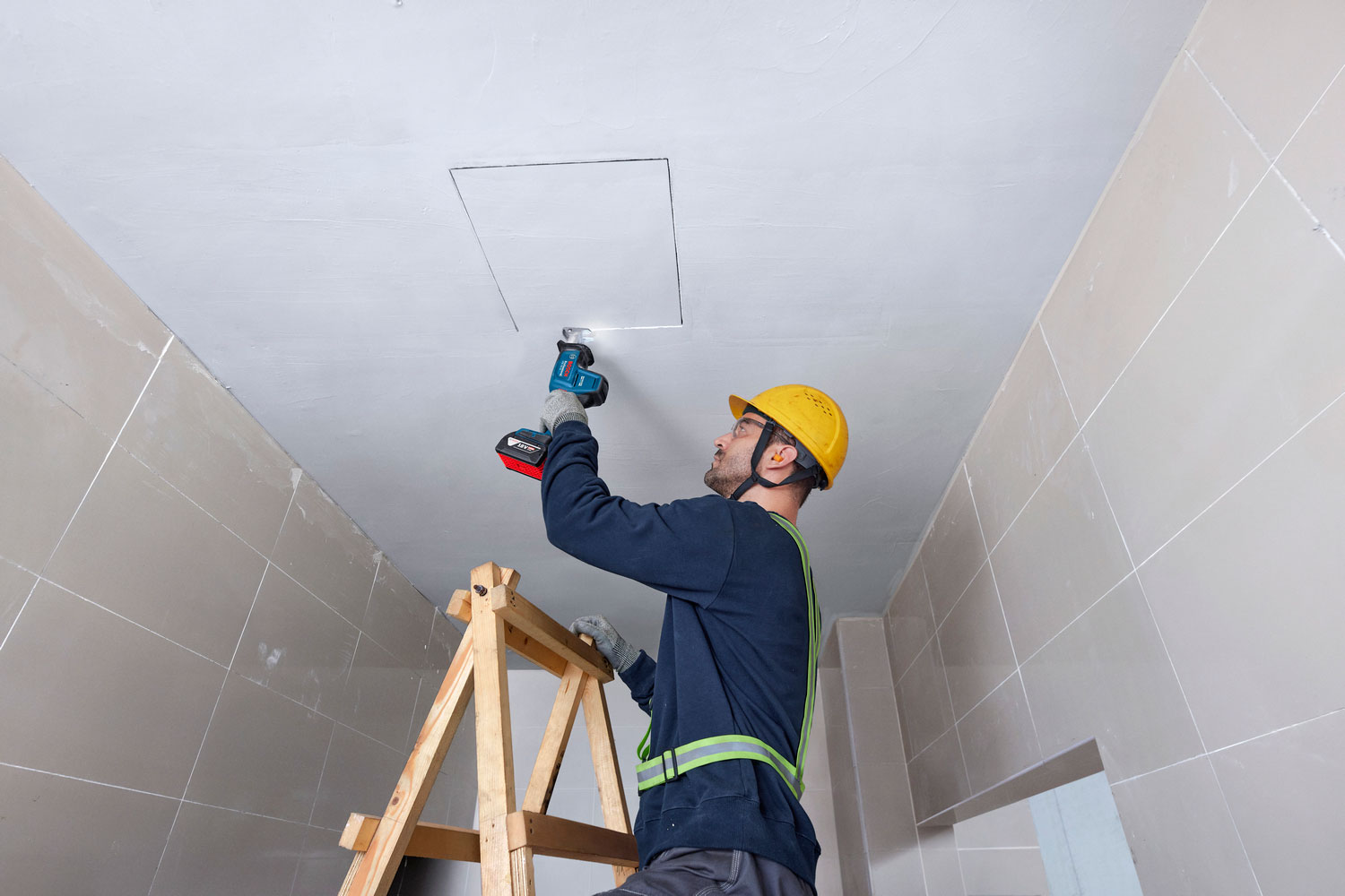BOSCH aku sabljasta pila GSA 18V-24 18V bez baterije L-Boxx - Slika 3