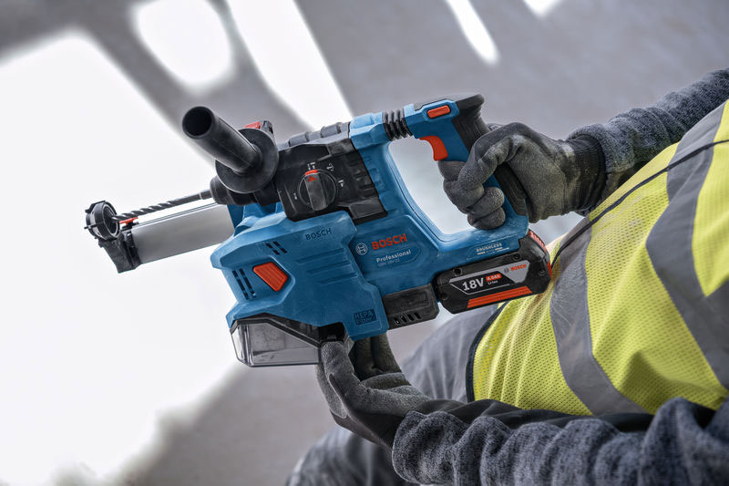 BOSCH aku set - aku bušilica GSR 18V-65 + aku bušaći čekić GBH 18V-22 + aku stezač GDX 18V-285 3xAku 5,0Ah torba - Slika 3