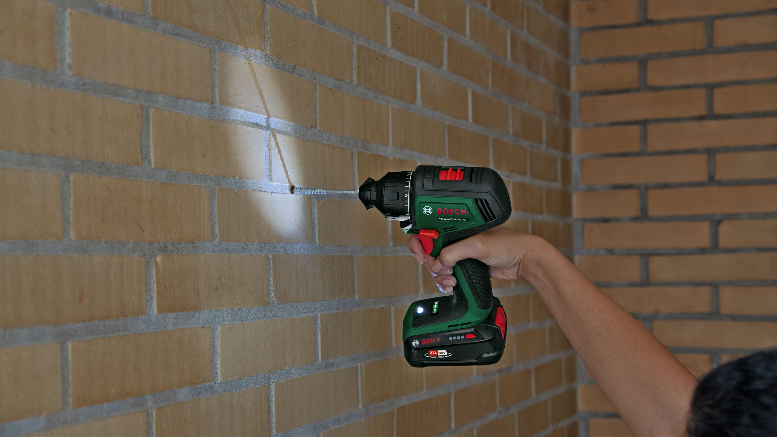 BOSCH aku bušilica-odvijač AdvancedDrill 18V-80 Quicksnap set 18V bez baterije - Slika 5