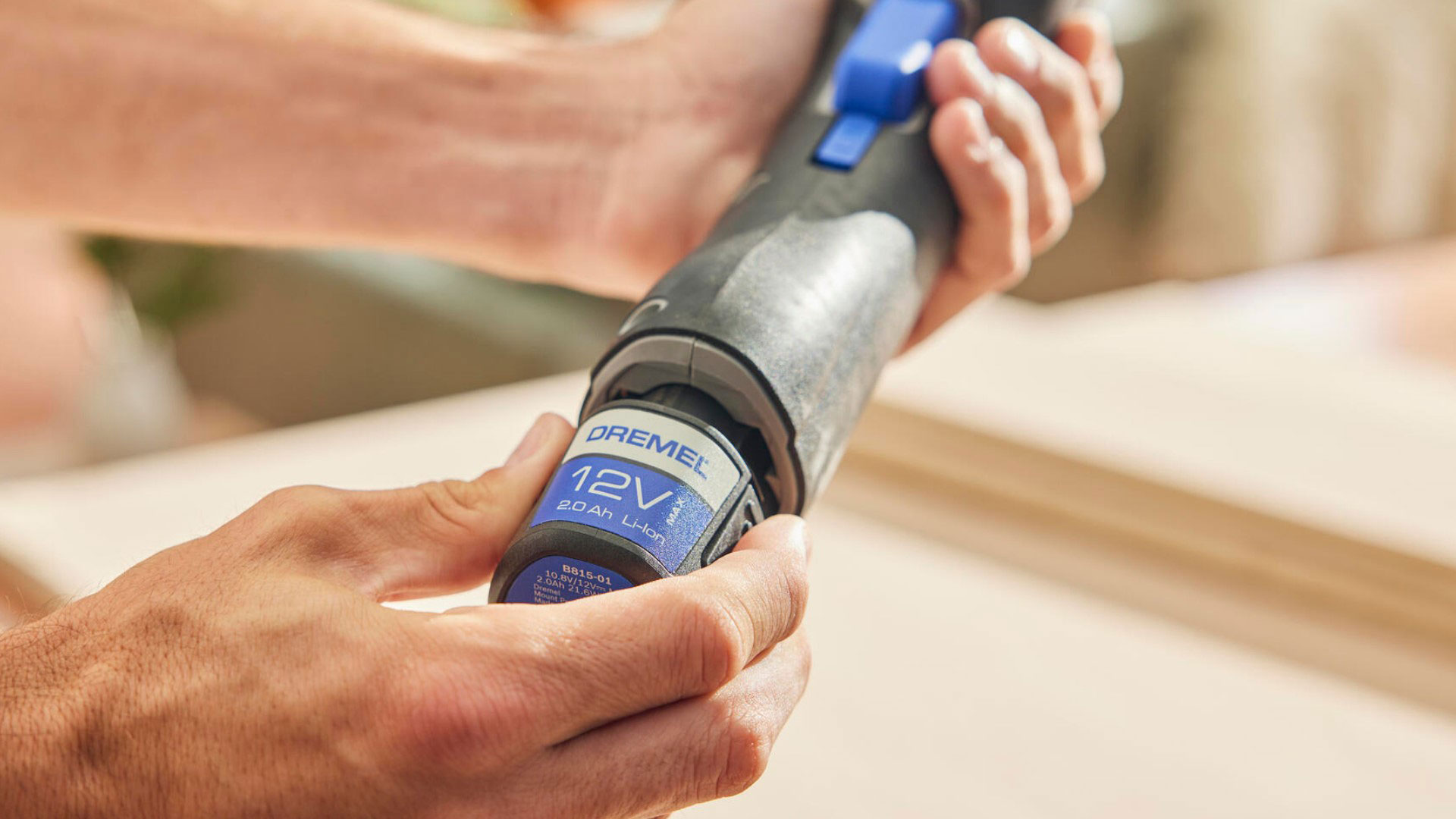 DREMEL aku višenamjenski alat MM12V-S1 12V 2,0Ah + GRATIS baterija 12V 3,0Ah - Slika 5