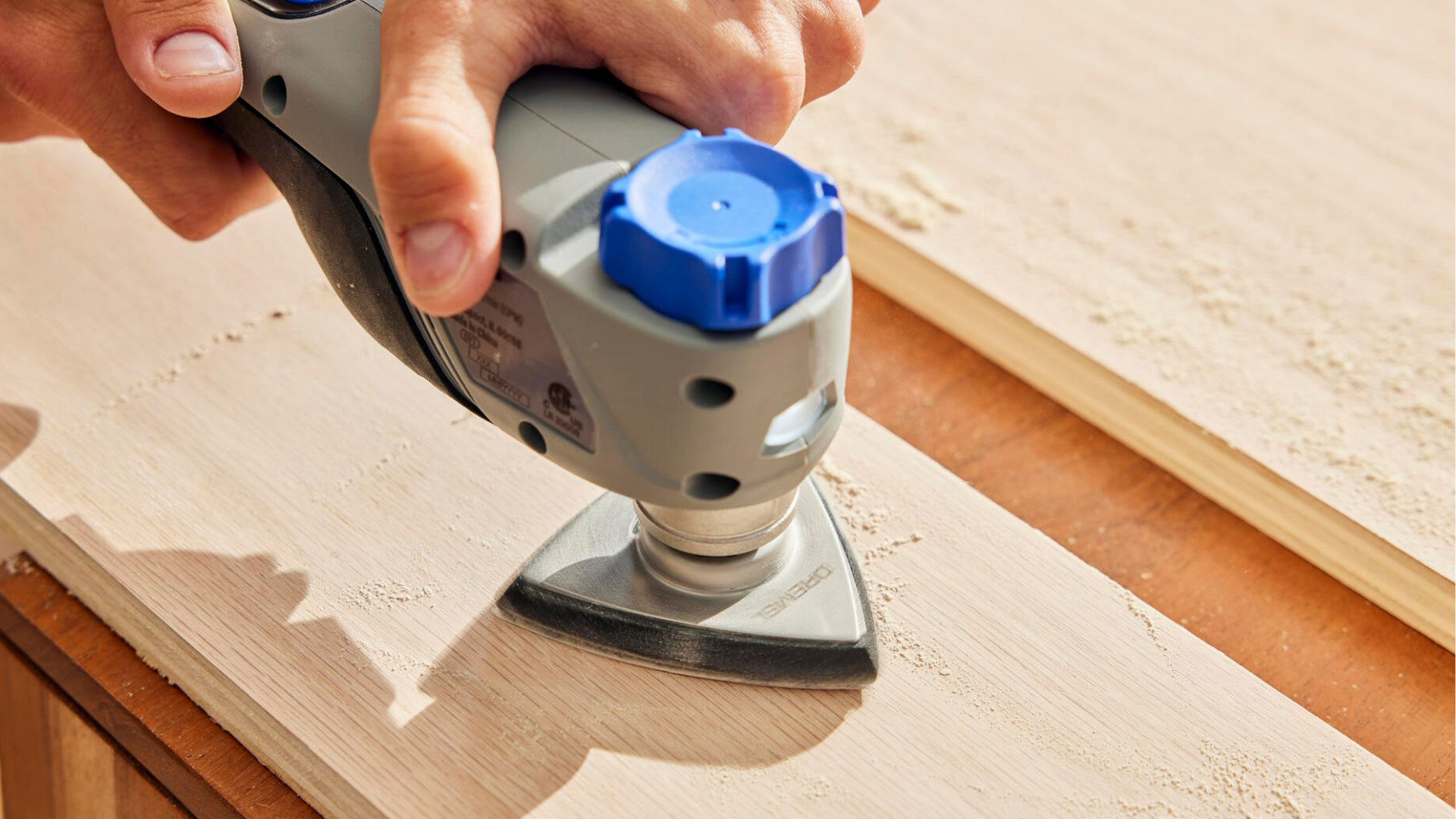 DREMEL aku višenamjenski alat MM12V-S1 12V 2,0Ah + GRATIS baterija 12V 3,0Ah - Slika 7